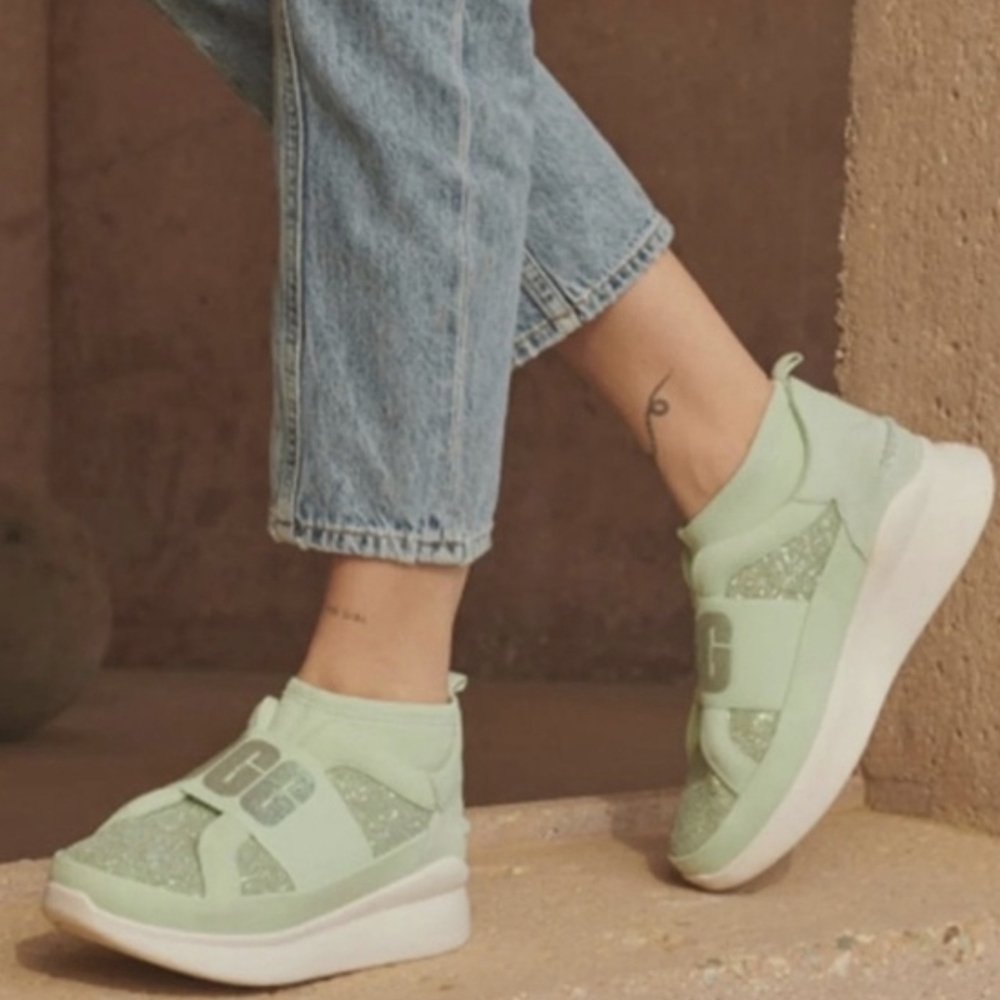 UGG Neutra Chunky Platform Glitter Sneakers in Mint Green - Size 6.5